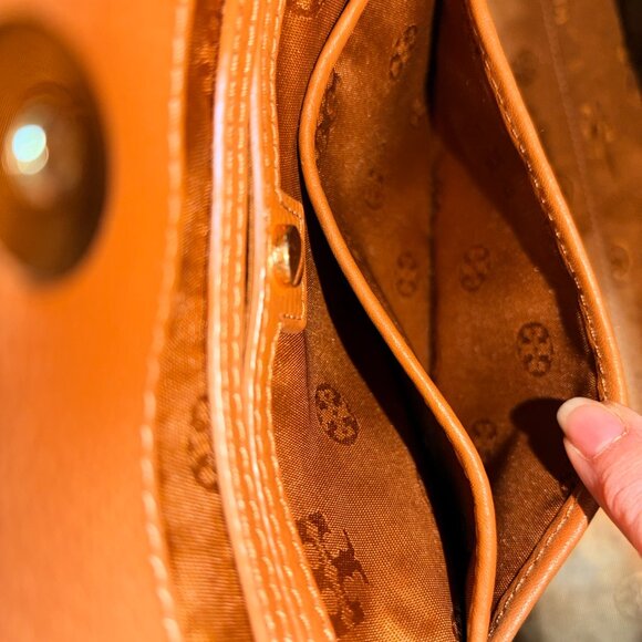 Tory Burch Tote Bag - Picture 5 of 12